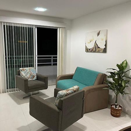Apartamento com varanda e piscina Cabo Frio Esterno foto
